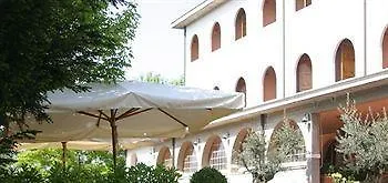 Missirini 3*